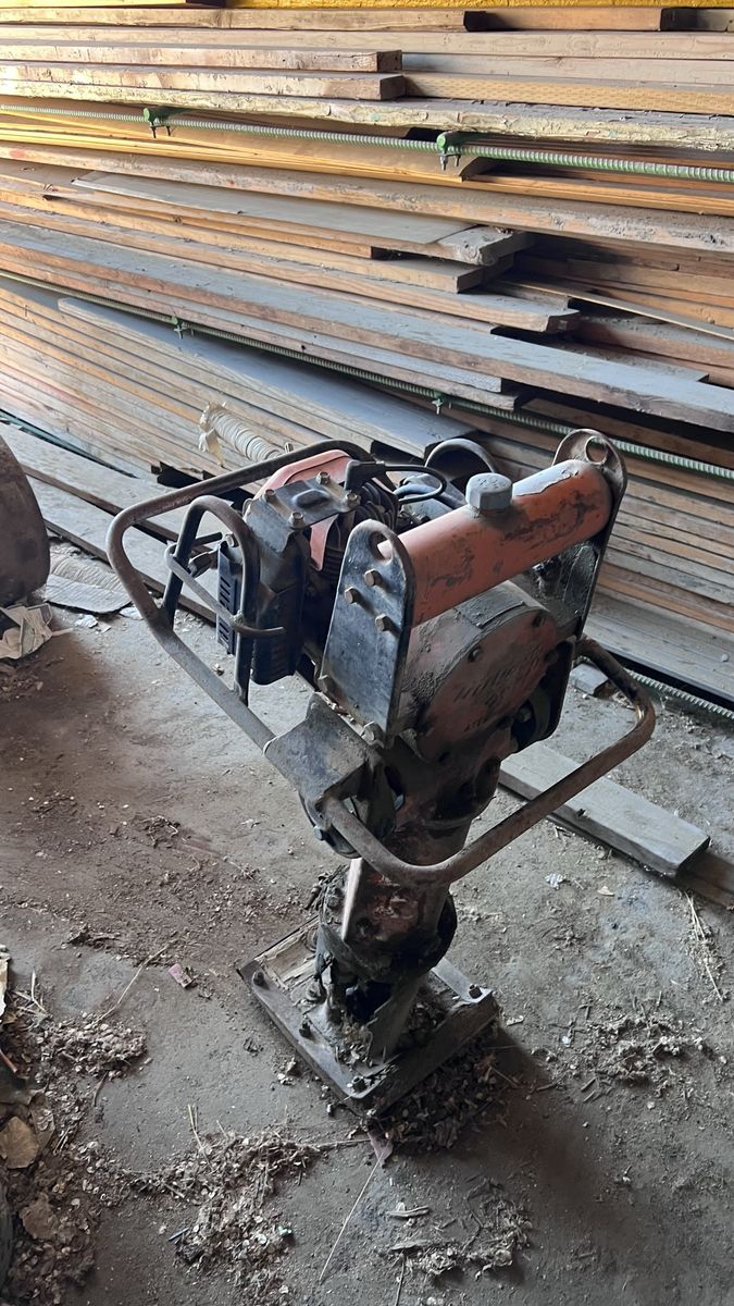 Mikasa - Mt-70 Rammer Jumping Jack Compactor - Used - Construction Equipment