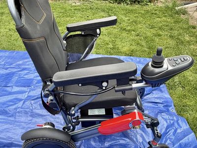 Electric Wheelchair