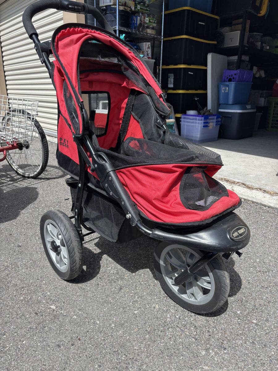 Pet stroller