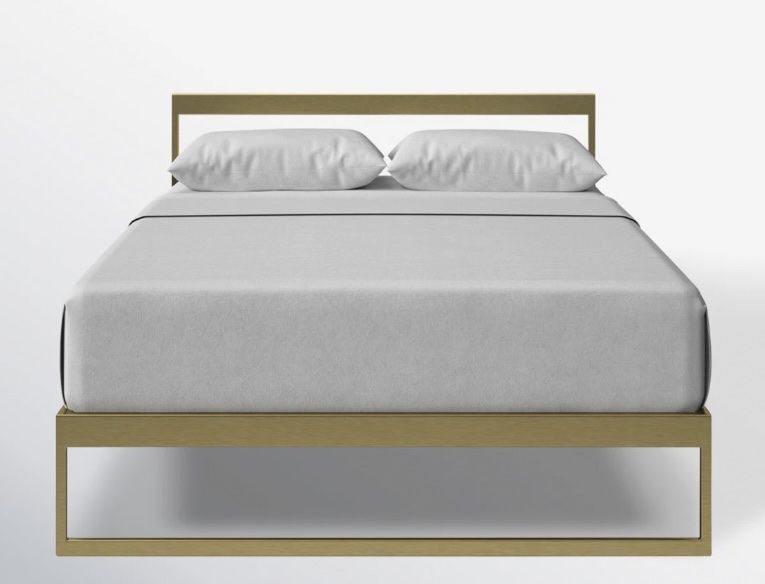 Brand new king size Zinus Metal Platform Bed Frame 