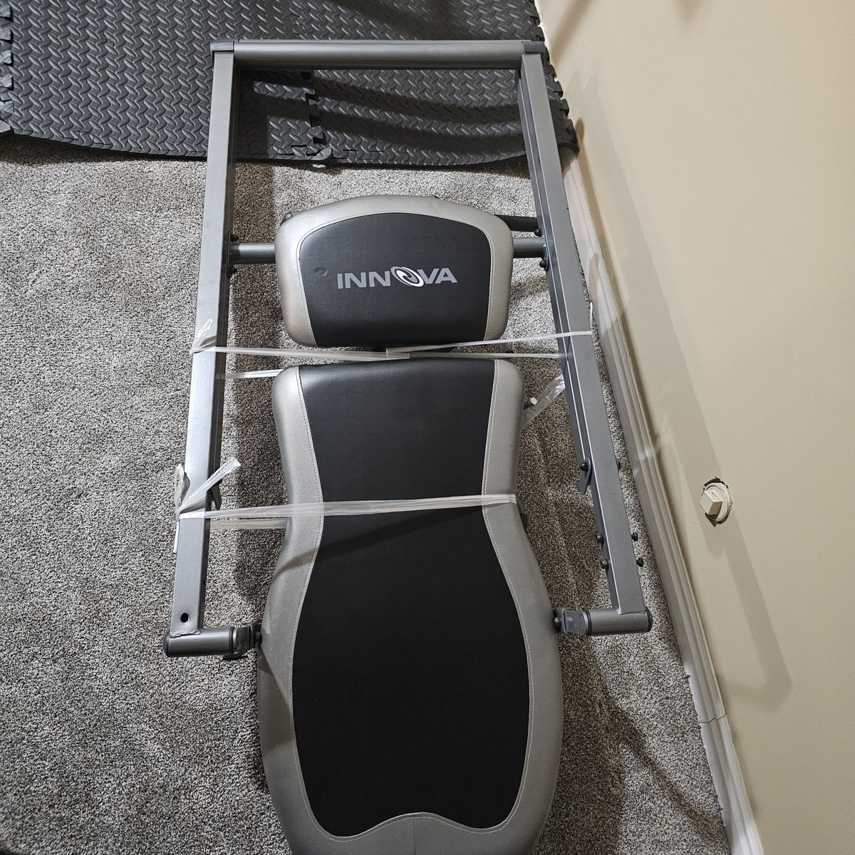 Innova Inversion Therapy Table with Adjustable Ankle Holders, Gray/Black