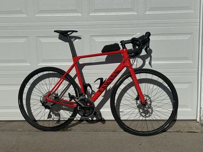 Canyon Endurace CF 7 (Large) - Full Carbon Road Bike Bundle w/ Favero Power Meter
