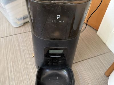 PETLIBRO Automatic Cat Feeder, Used, Programmable Portion Control & Timer