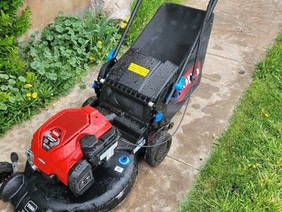 TORO SUPER RECYCLER LAWNMOWER