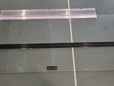 40 gallon aquarium glass lid, gravel, light