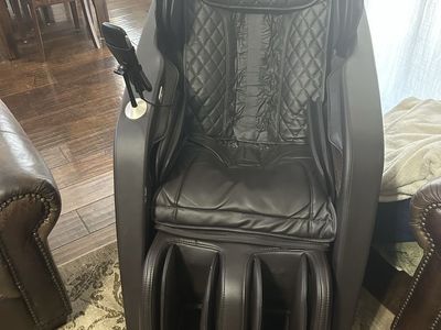 Osaki OS-4D Pro Maestro LE Massage Chair - Black/Brown, Full Body, Heat, Zero Gravity
