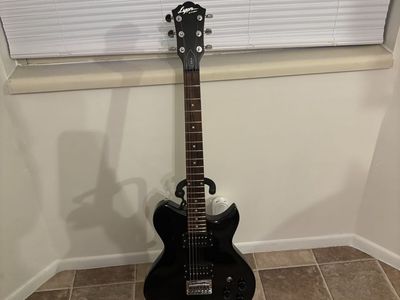 Lyon by Washburn Guitar