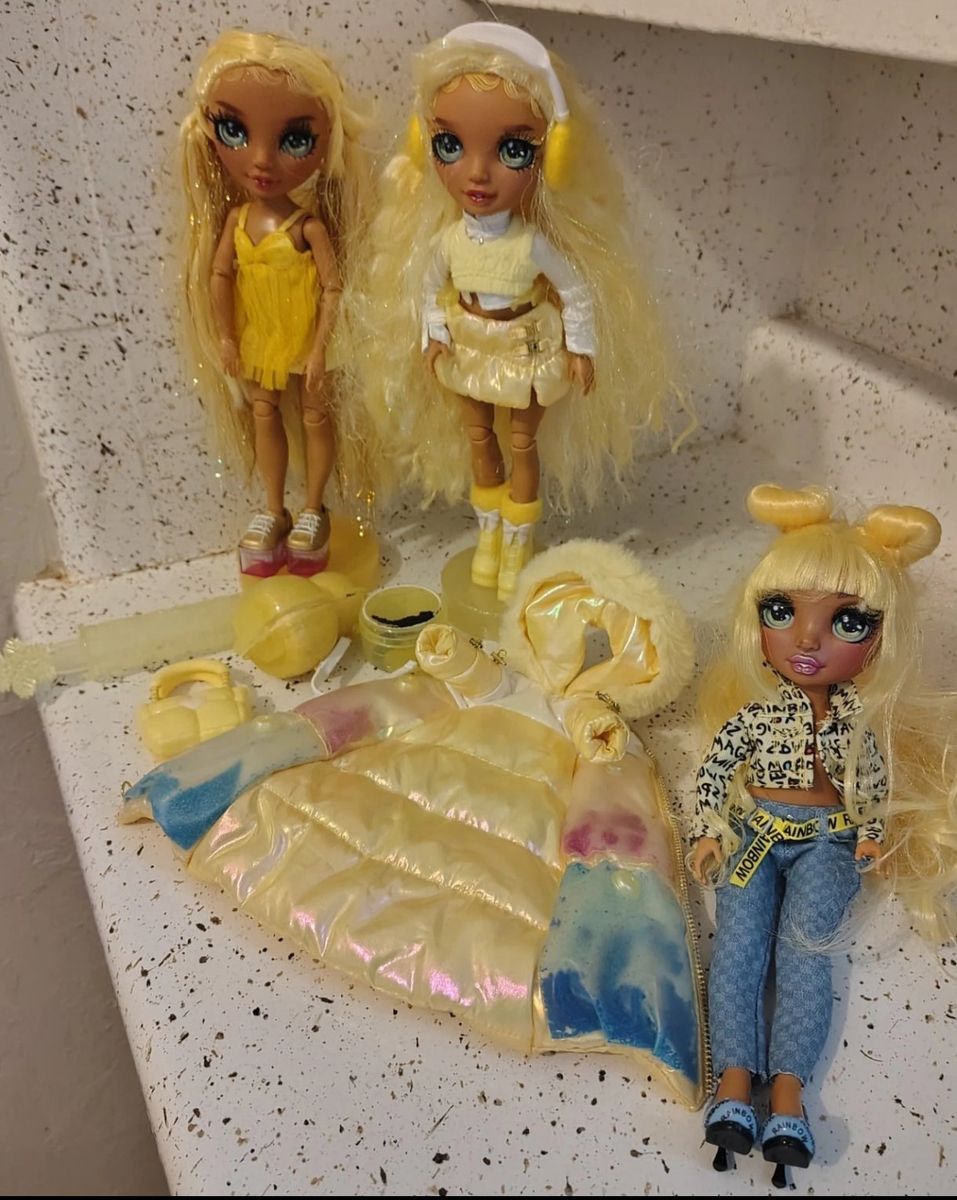 3 Sunny dolls MGA Entertainment Rainbow High