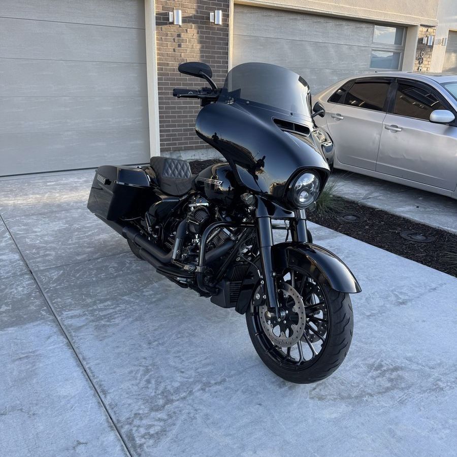2018 Harley-Davidson Street Glide – Stage 1 – 14” Bars – Saddlemen – Rinehart