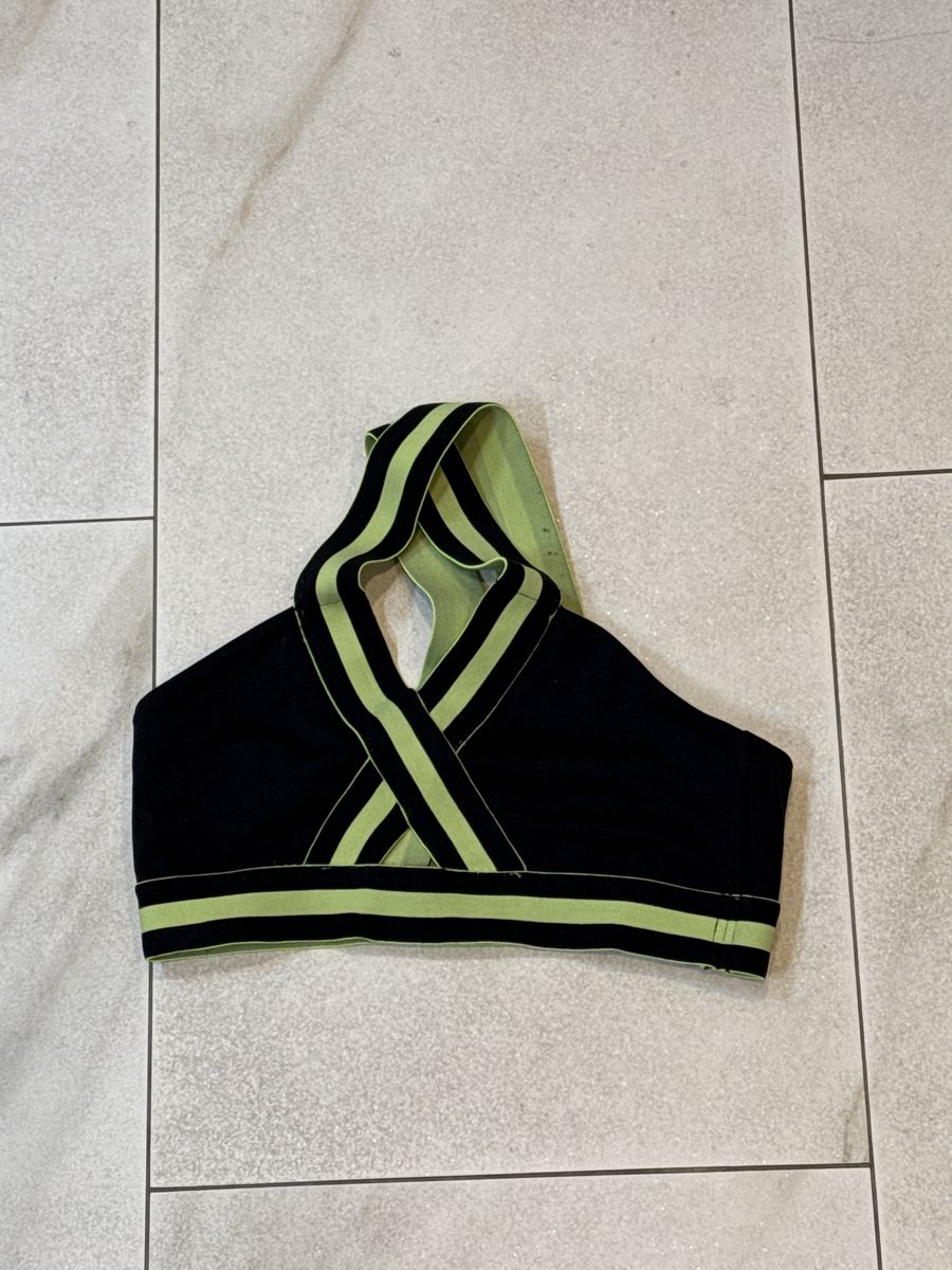 Jo&Jax top size youth large