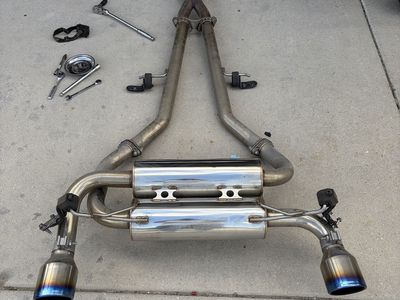 Invidia Gemini stainless steel dual cat back exhaust