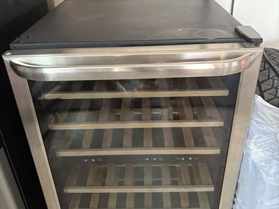 Frigidaire Dual Climate Wine Fridge