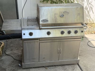 The Classic Stainless Steel Gas Grill Cart with Side Burner
