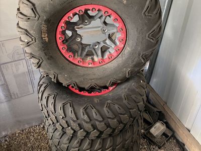 Can-am 12" bead-lock Rims & 27" Tires