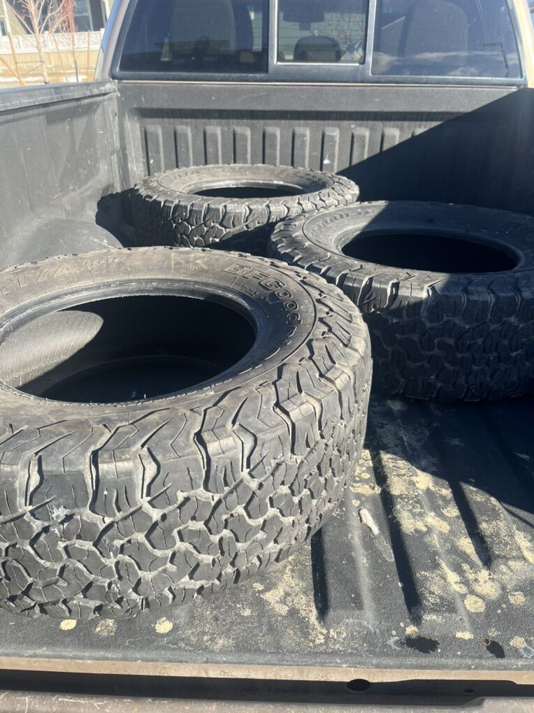 285/70/r17 Bfgoodrich Bfg Ko2s