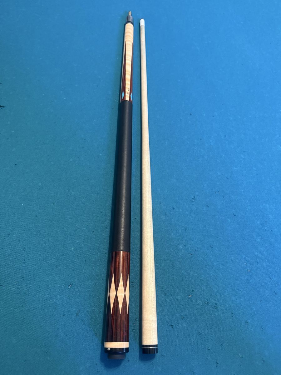 Dale Perry Custom Two-Piece Pool Cue Stick with turquoise Inlaid Diamond Points