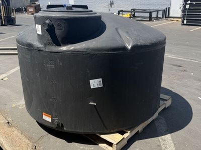 Norwesco 550-Gallon Black Water Storage Tank