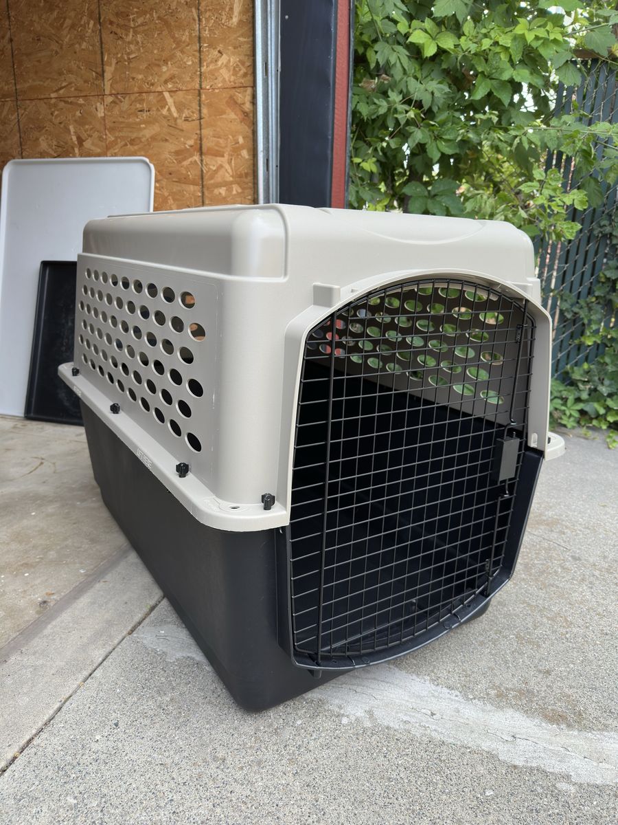 Large Dog Kennel Crate