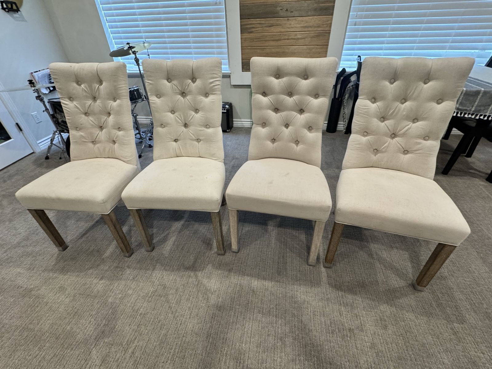 4 Kitchen table chairs