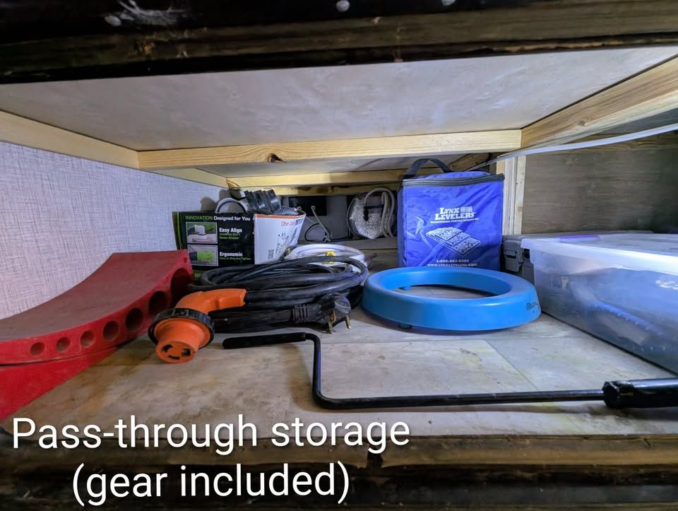 Main image 13