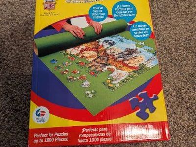 Brand new MasterPieces Puzzle Roll-Up Mat for Puzzles up to 1000 Pieces, Made in USA