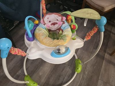 Baby walker and jumper