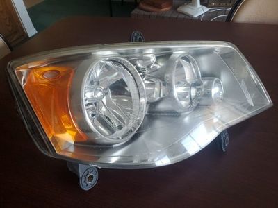 Dodge Caravan Headlight