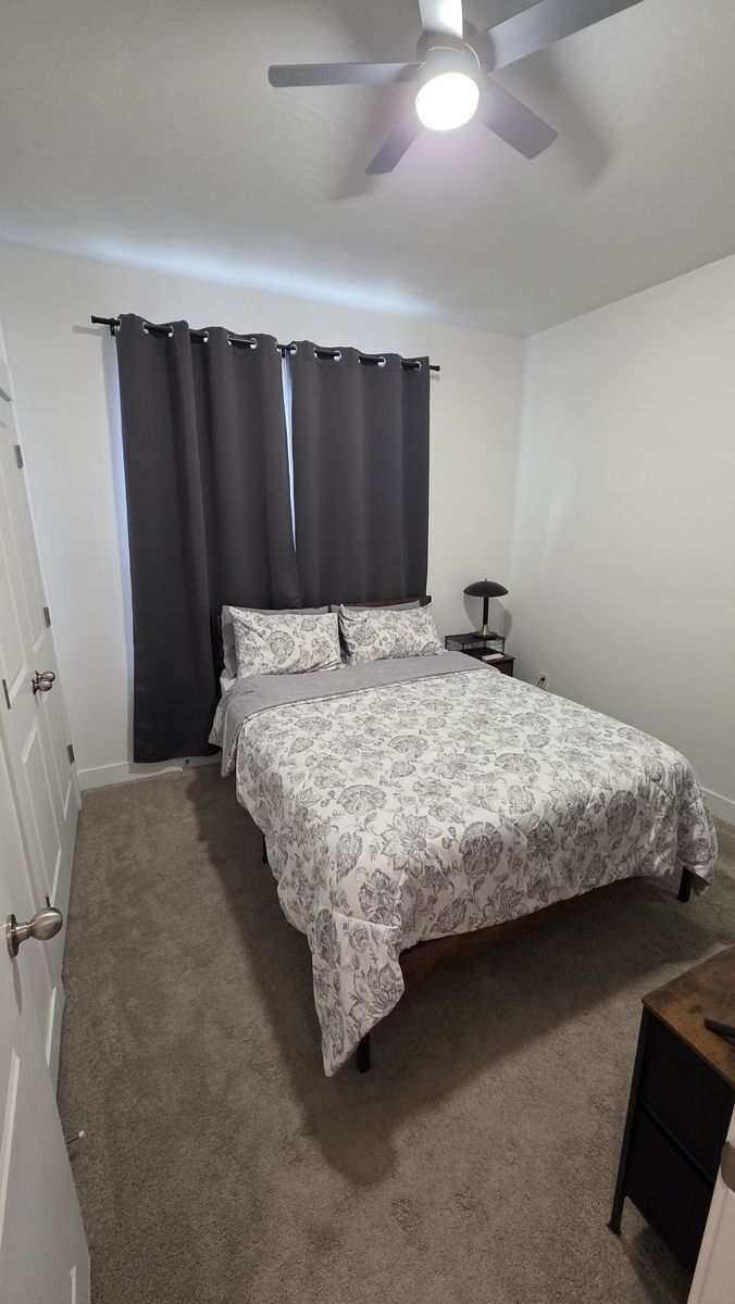 Room for rent with private bathroom