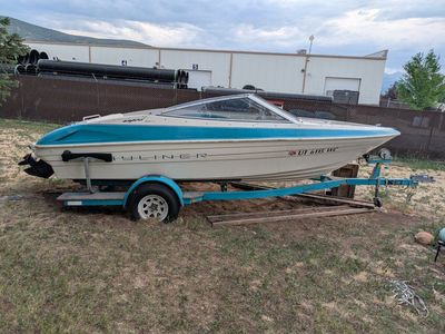 Bayliner Capri 1850 LS Bowrider Boat with Matching Trailer