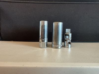 Crescent 3/8" Drive Deep Sockets & U-Joint – 3 pc