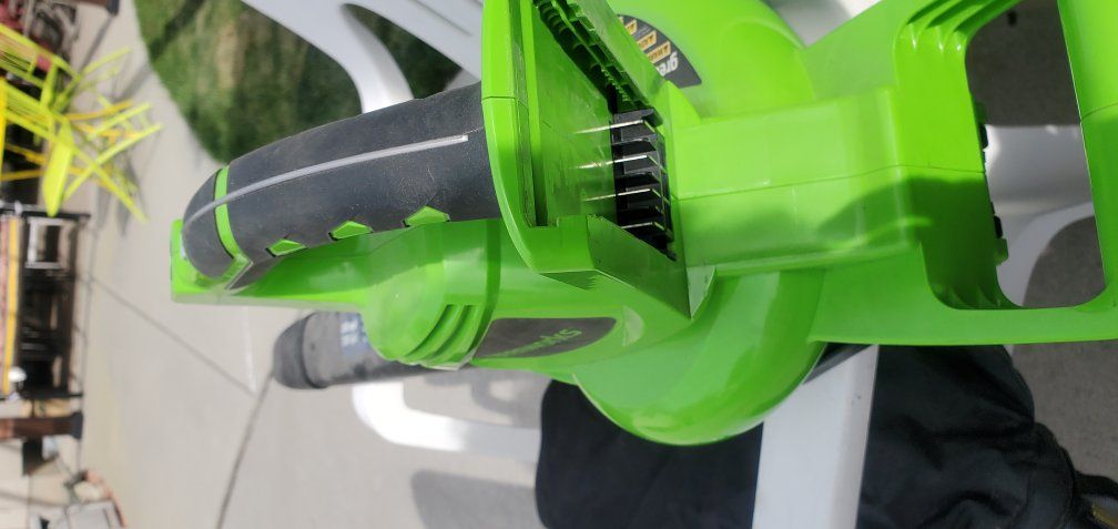 Greenworks yard Blower,/Vacuum