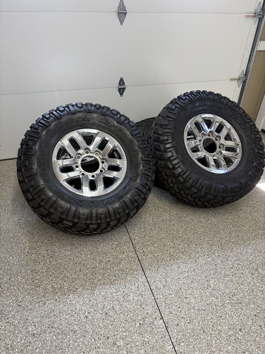 8x180 Chevy stocks on 37x12.50R18 nitto trail grapplers
