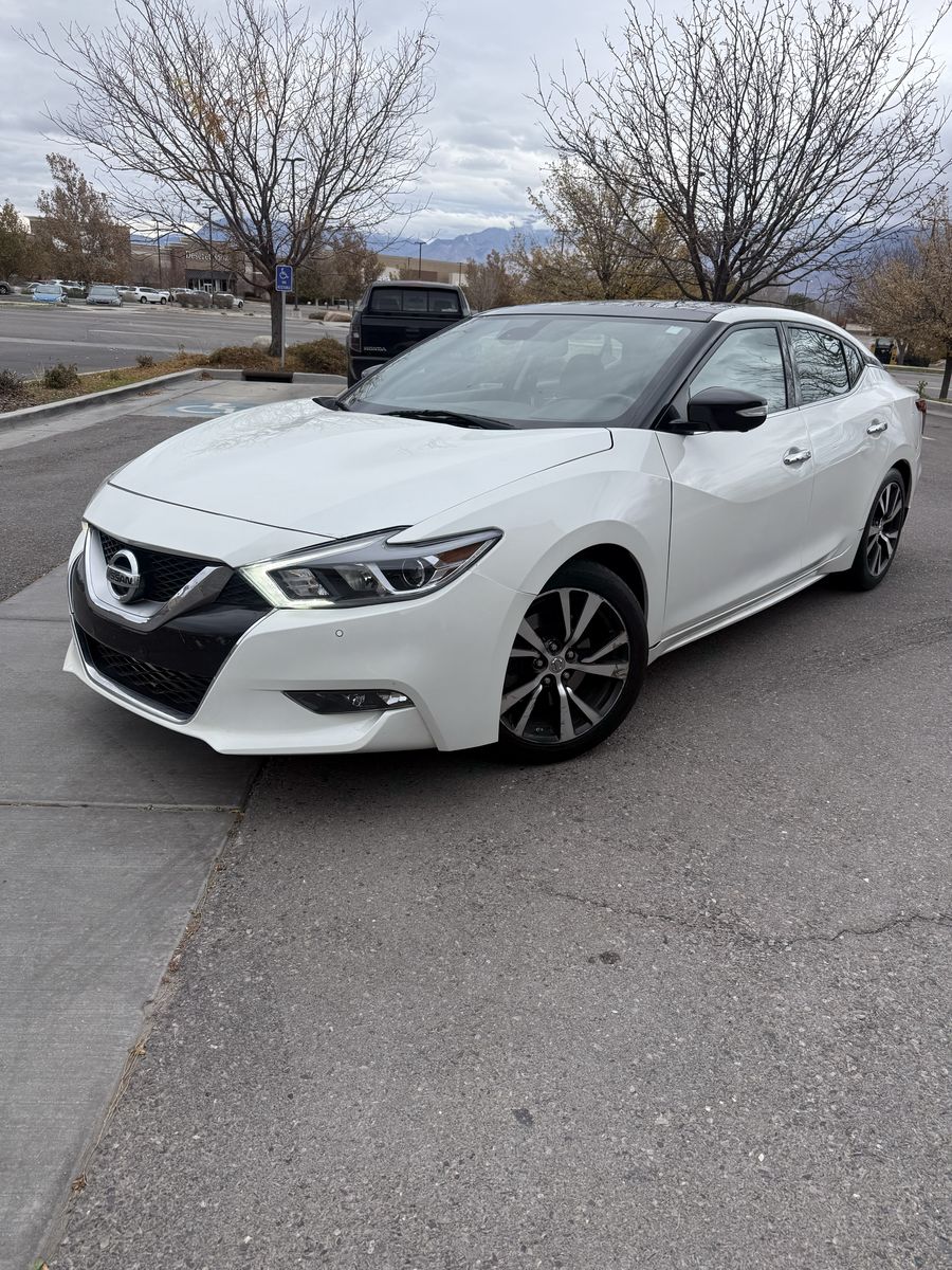 2017 NISSAN MAXIMA 3.5 Platinum