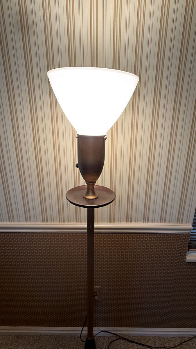 Vintage Art Deco Torchiere Floor Lamp – Milk Glass – 1930s/40s in Provo $250 cash/venmo