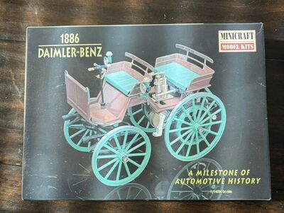 1886 Daimler-Benz Historic Car Model Kit
