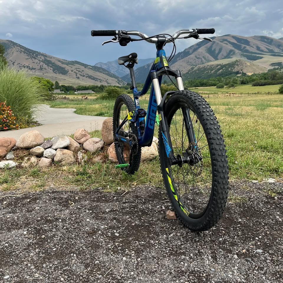 2017 Giant Trance 3