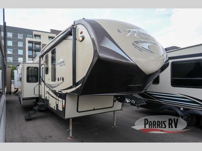 Used 2017 Coachmen RV Brookstone 325RL