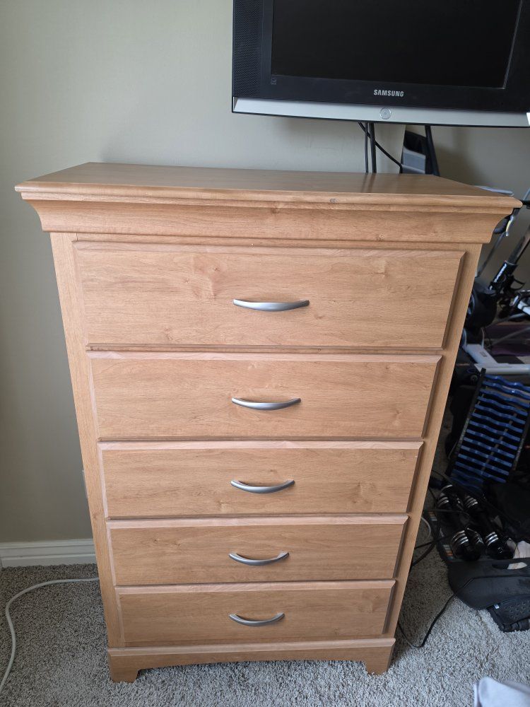5-Drawer Light Oak Wood Tall Dresser Chest