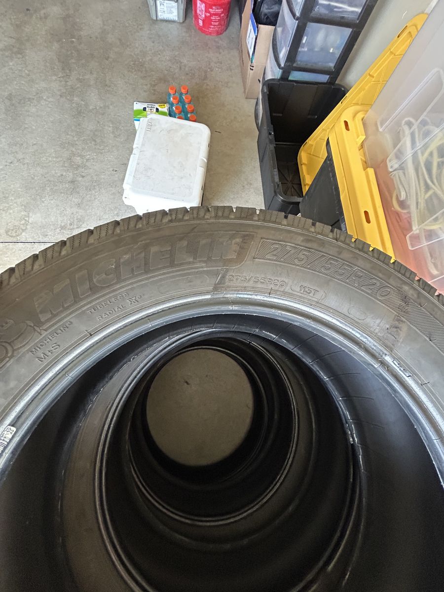 4 Michelin LTX A/T2 275/55R20 tires