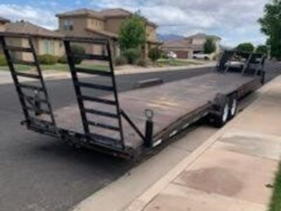 Friesen Utility Gooseneck Trailer