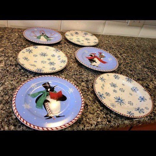 Set of 6 Christmas Holiday Penguin Snowflake Dessert Plates