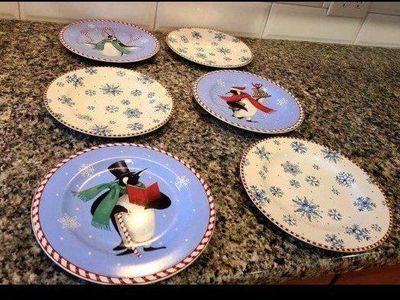 Set of 6 Christmas Holiday Penguin Snowflake Dessert Plates
