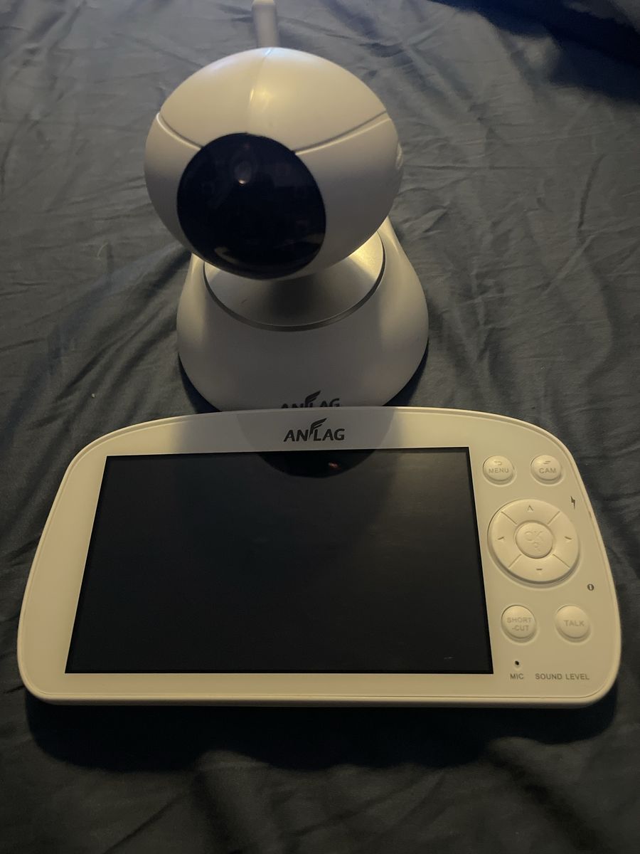 Baby camera monitor 