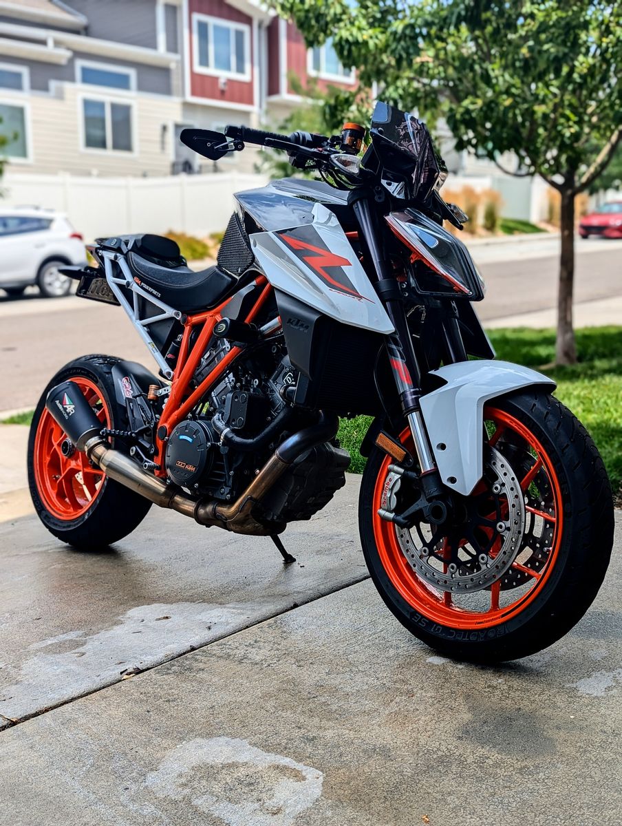 2018 KTM 1290 Super Duke R