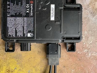 Enphase IQ7X IQ 7X Grid Support Interactive Microinverter - Solar Panel Inverter