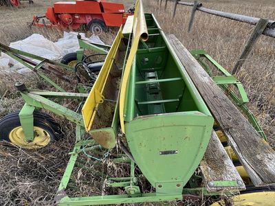 John Deere Seeder