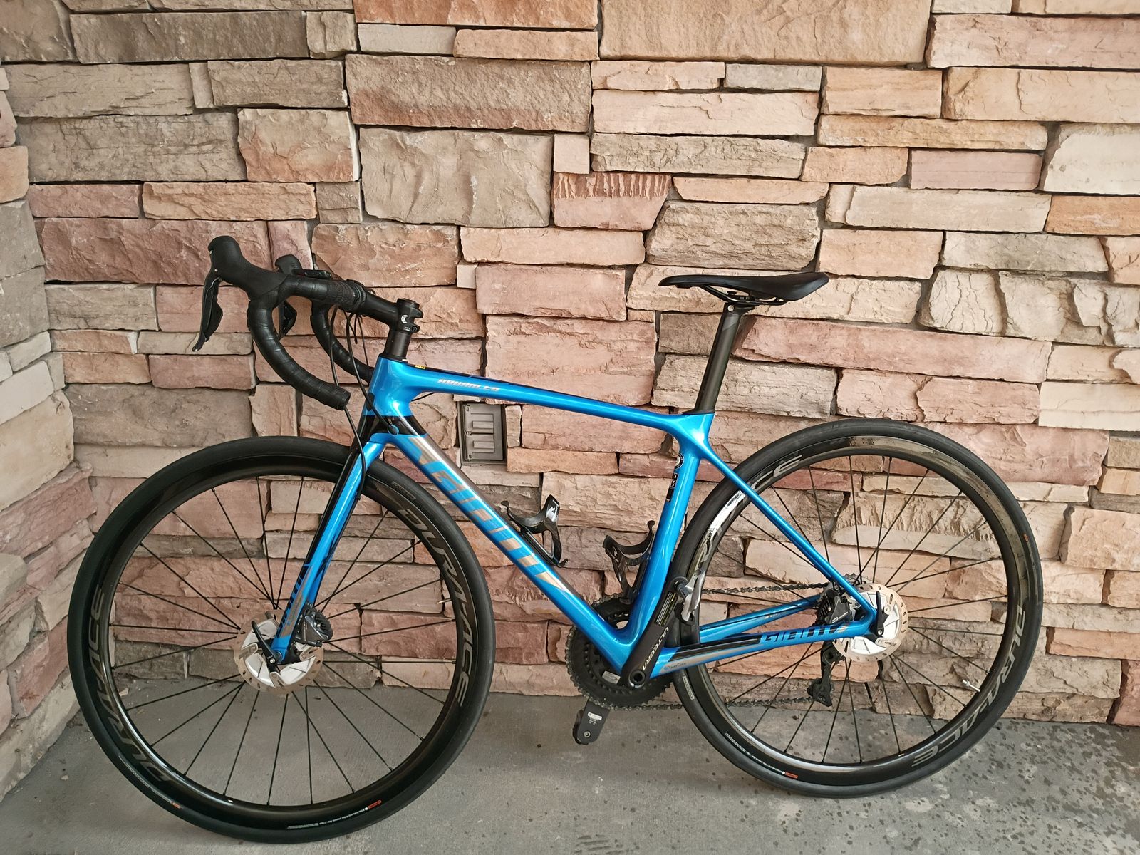 Giant TCR 0 Carbon Fiber Road Bike