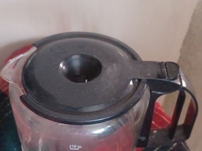 REPLACEMENT POT FOR BLACK AND DECKER COCFEE MAKER!