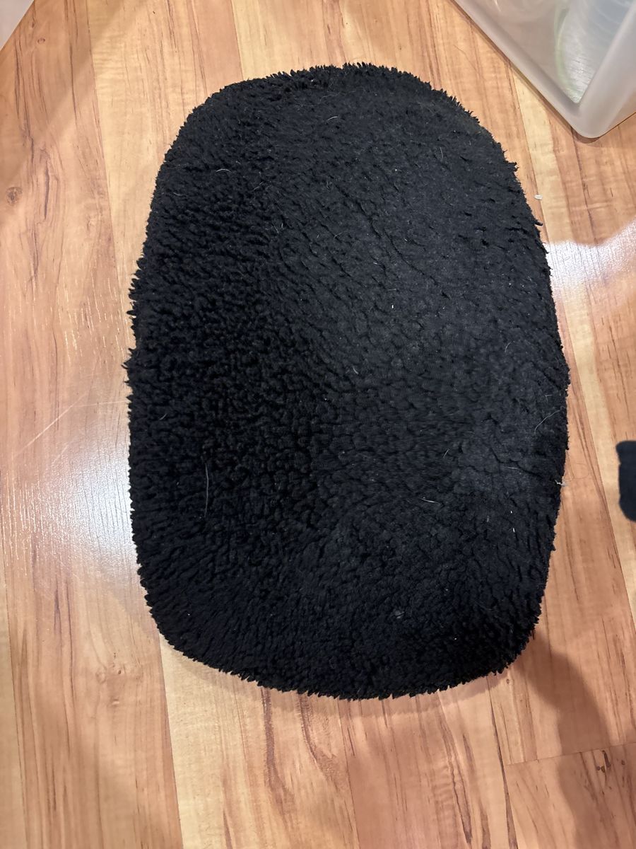 Pad for knee scooter read description