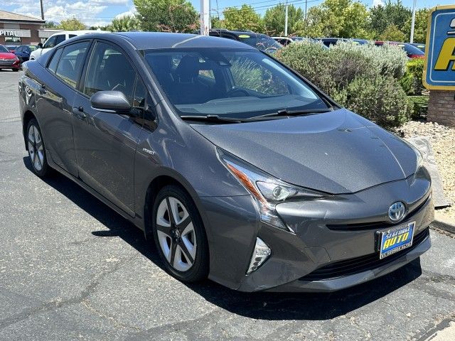 2017 Toyota Prius Touring